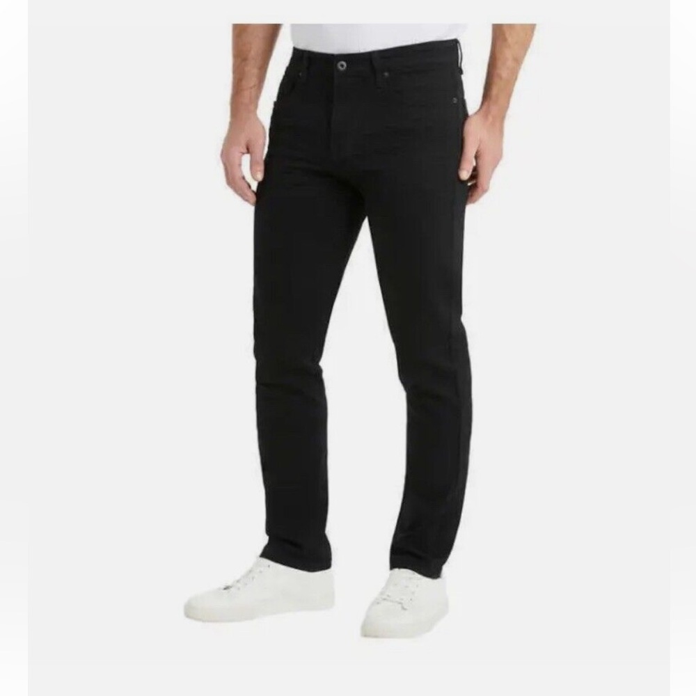 NWT. Kenneth Cole Men’s Stretch Denim Pants. Sizes 40 x 34